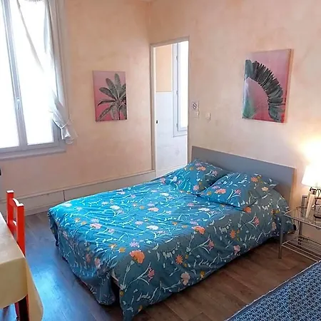 Le Vauban Hotel *